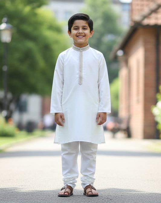 Boski Embroidered Kurta Pajama