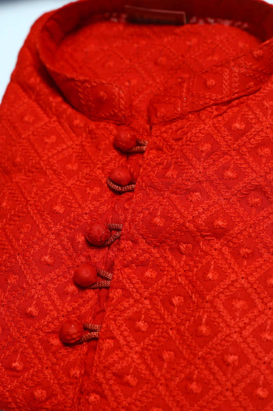 Chikankary Embroidered Kurta Pajama